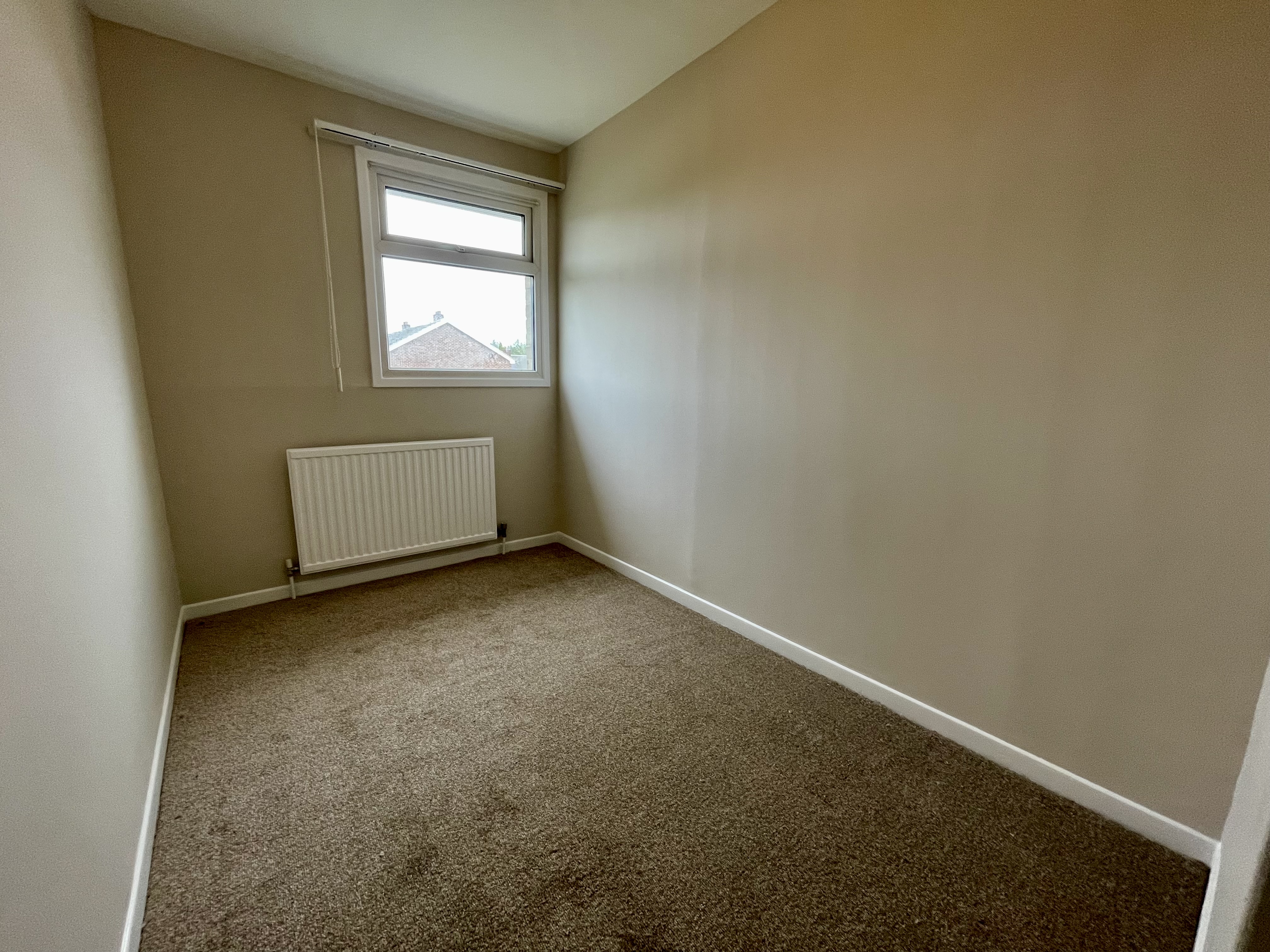 Garrick Close — photo 9