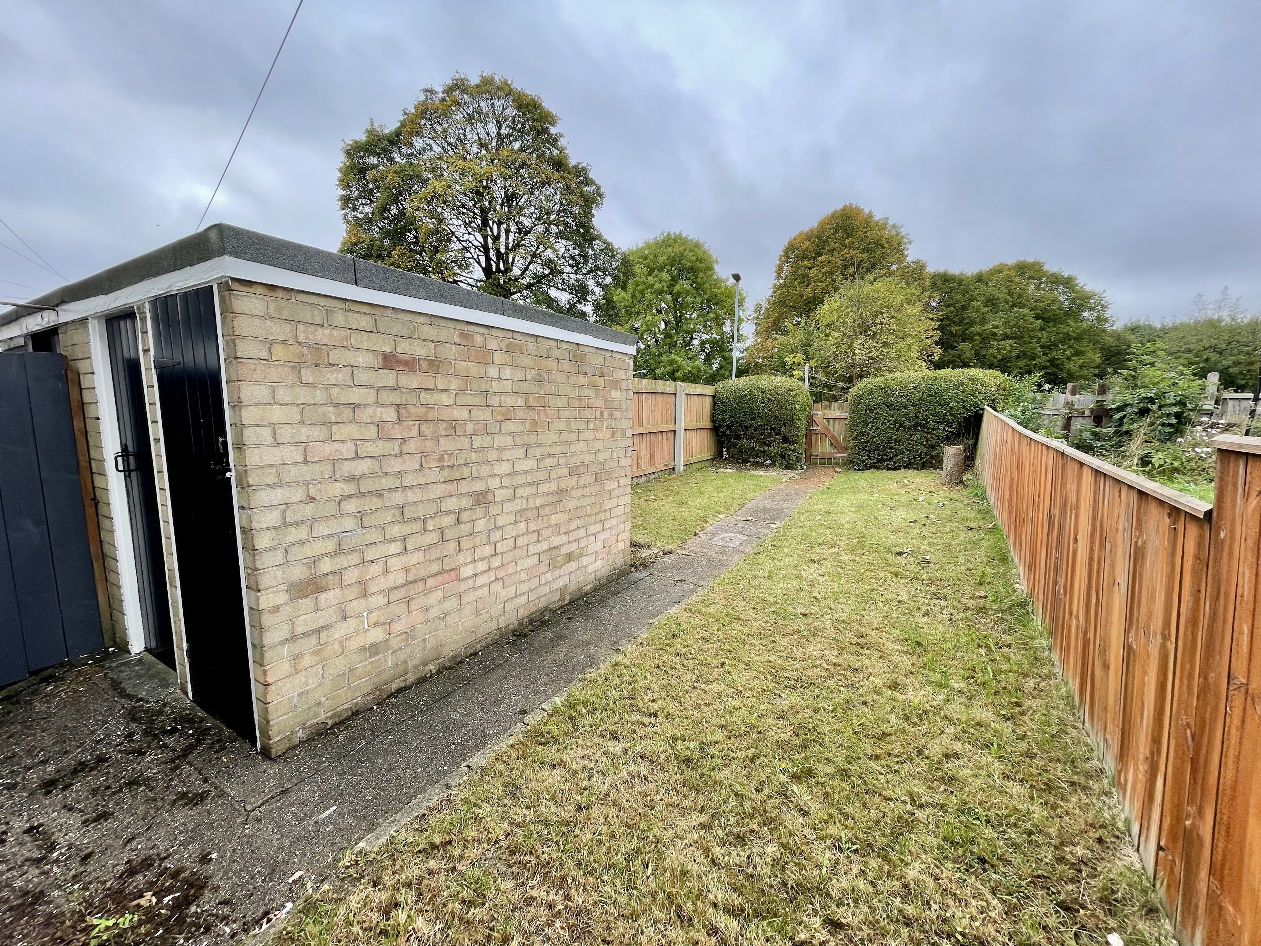 Garrick Close — photo 11